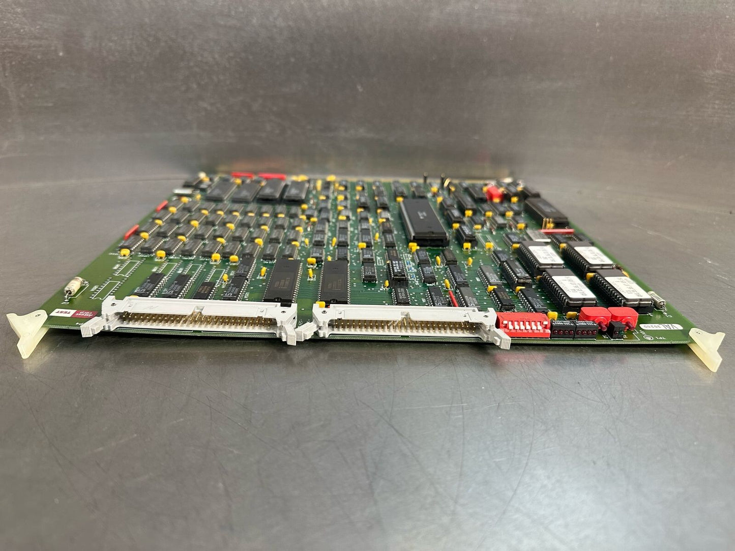 Adept Technology 10300-16600 Rev. AC Circuit Board     (7.4.2)