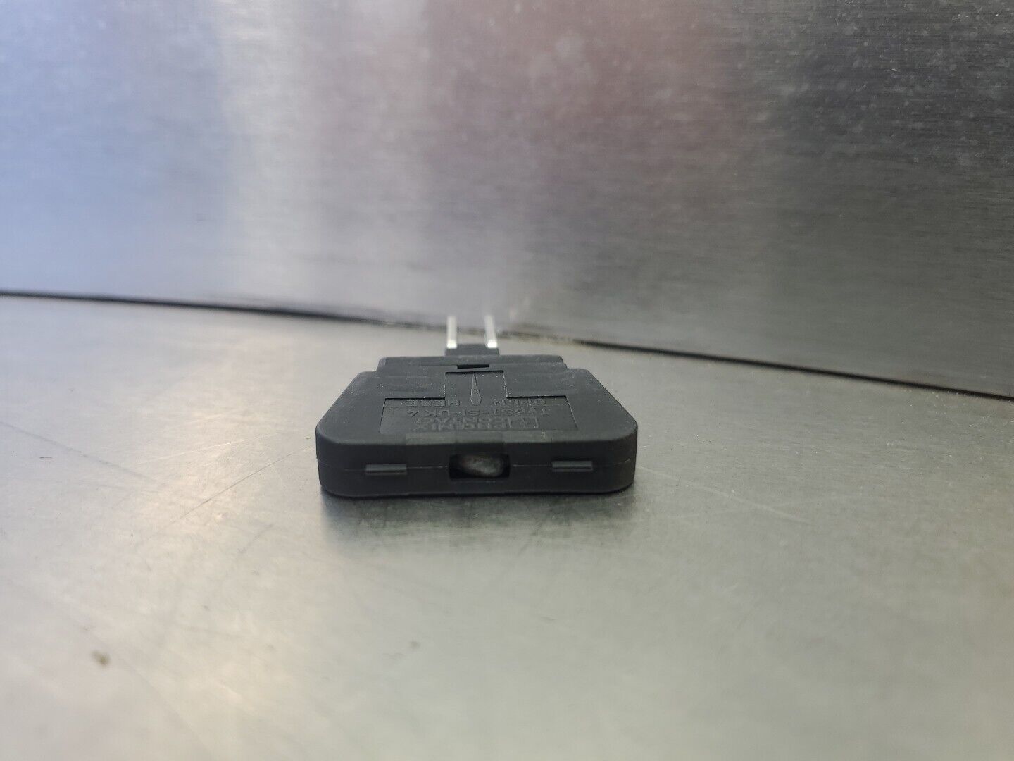 PHOENIX CONTACT ST-SI-UK 4 FUSE Module, (300V 10A) (250V 4A) Lot of 47.    5D-27