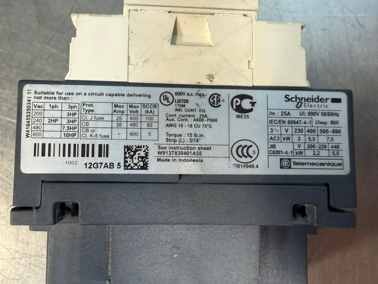 Schneider Electric LC1D12  Contactor LC1D12 / 12G7AB            (4.1.3)