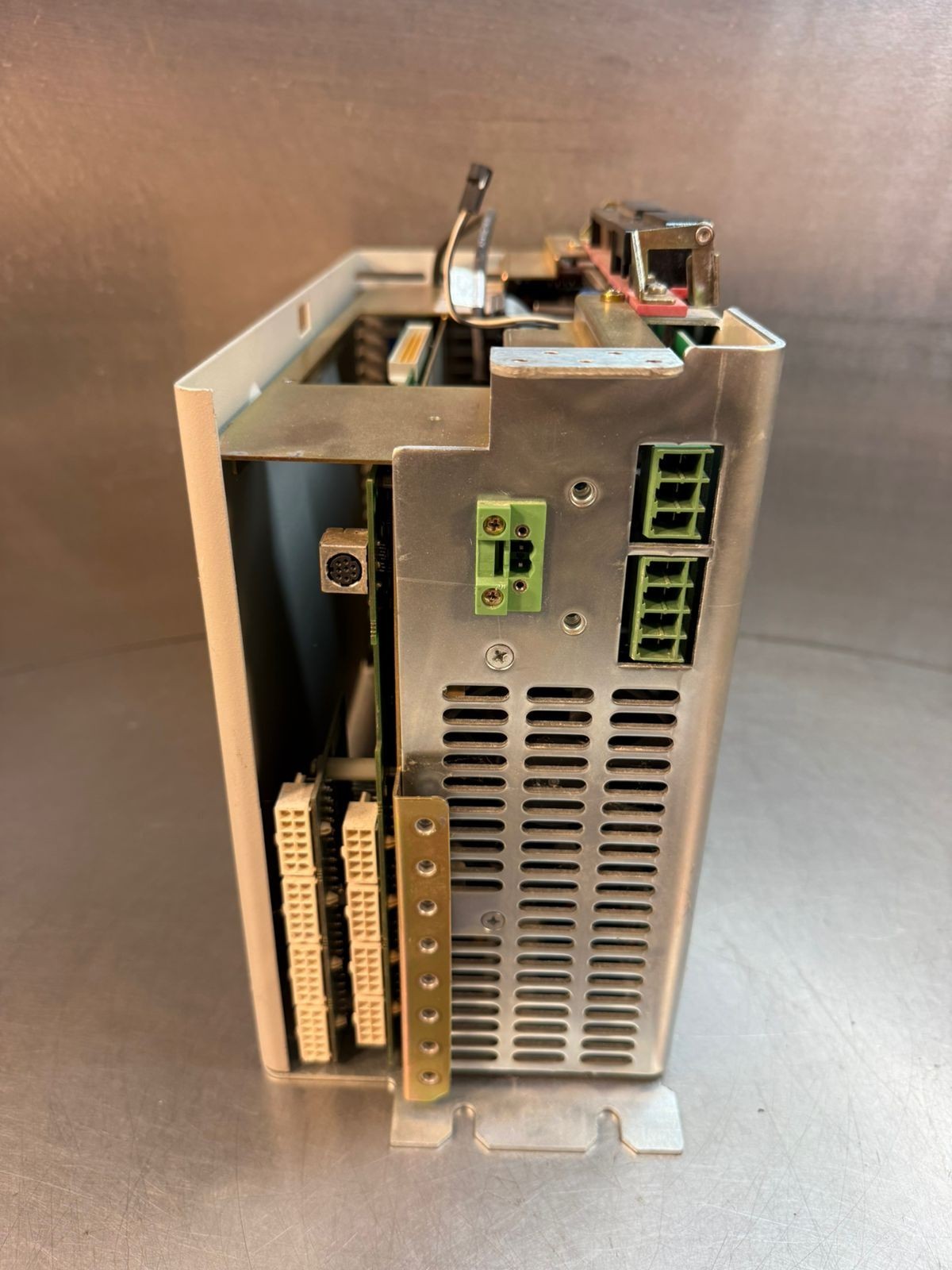 Allen Bradley 1394C-SJT05-A /C Digital Servo Controller           (8.2.8)