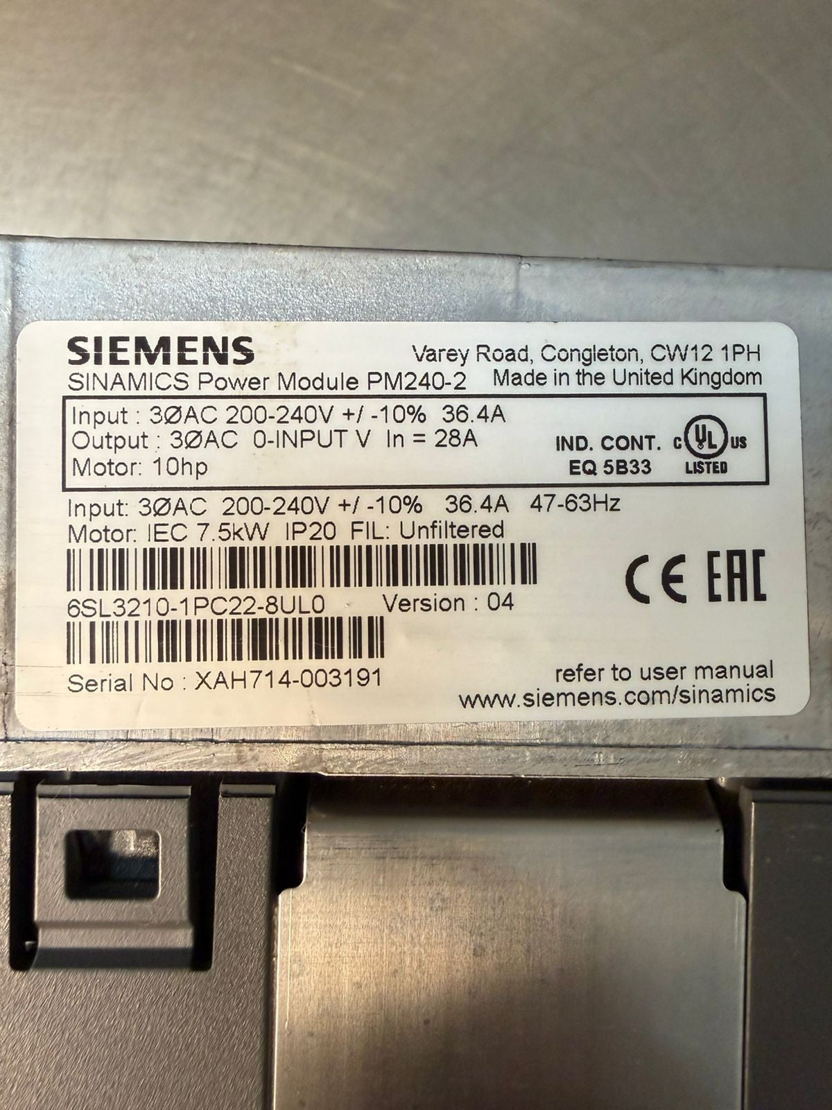 Siemens 6SL3210-1PC22-8UL0 Ver. 04 Sinamics Power Mod. 240-2      (10.4.4)