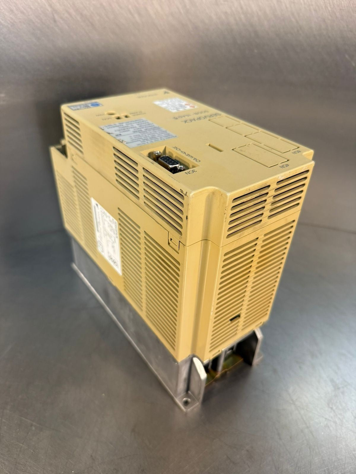 Yaskawa SGDB-15ADG Servo Drive ServoPak 3 Phase, 200/230V AC  (8.3.6)