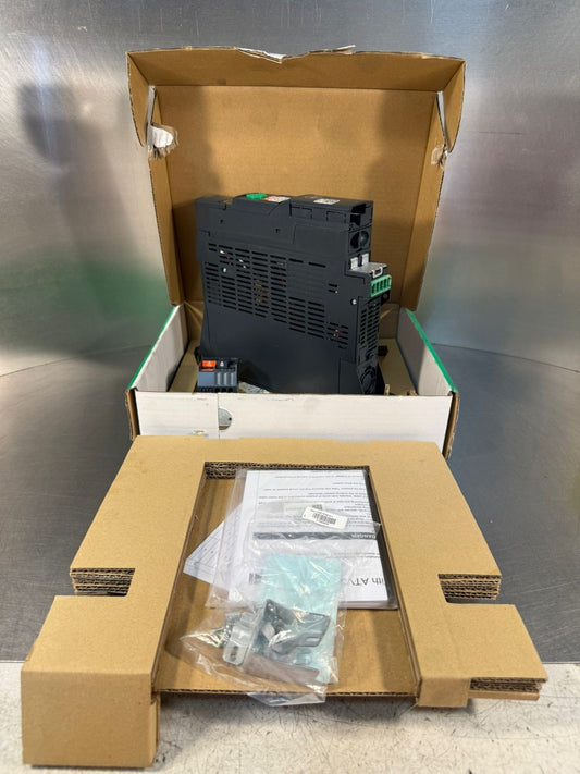Schneider Electric Altivar 320 AC Drive ATV320U07N4B 0.75kW-1Hp    (8.5.6)