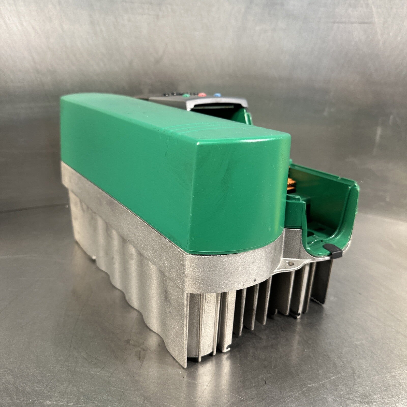 Control Techniques UNI2401 Unidrive 380/480v (BIN-1.3.5)