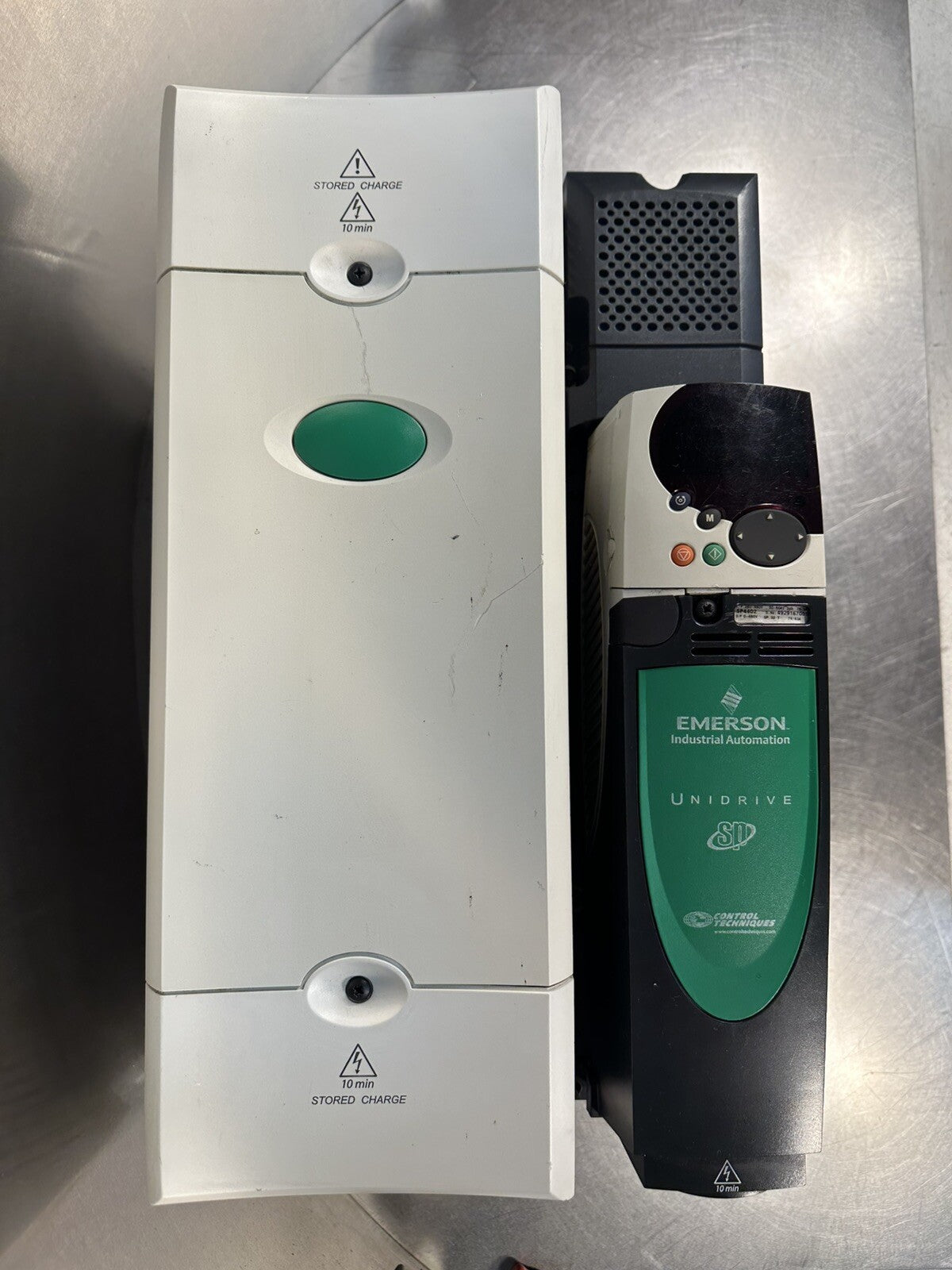 Emerson SP4402 Control Techniques Unidrive SP Inverter Drive. ()