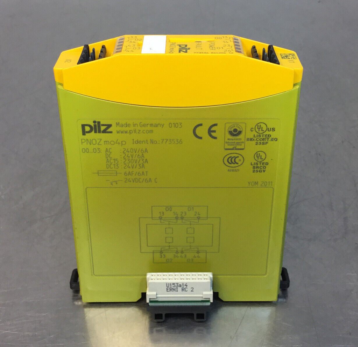 PILZ PNOZ mo4p SAFETY RELAY 773536 SAFETY MODULE                            5B-3