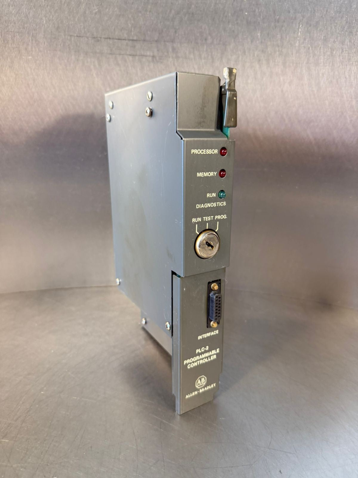 Allen-Bradley 1772-LN2 /A  Plc-2 Mini Processor Rev 2              (8.5.1)