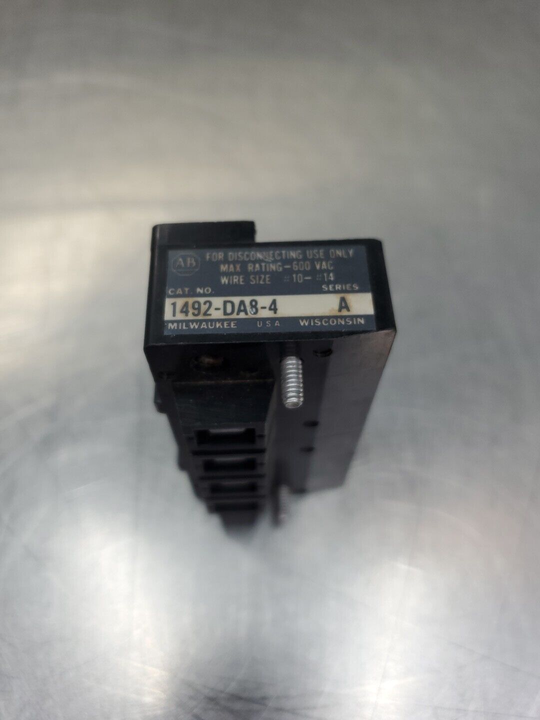 Allen-Bradley 1492-DA8-4 Ser A Terminal Block, 600V.                       4C-28