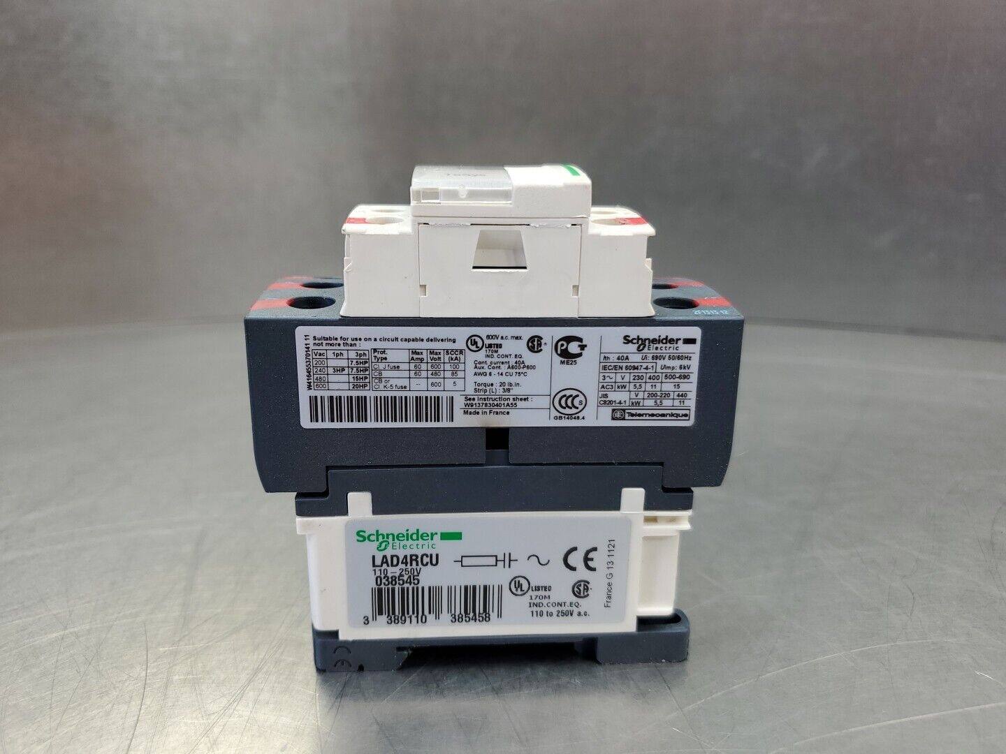 Schneider Electric LC1D25 Contactor, 110-250V 40A.                         4B-35