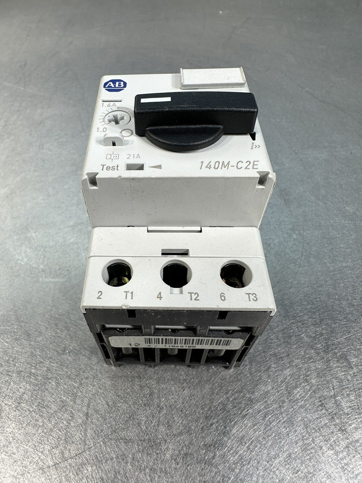 ALLEN BRADLEY 140M-C2E-B16 SERIES B CIRCUIT BREAKER (BIN-1.1)