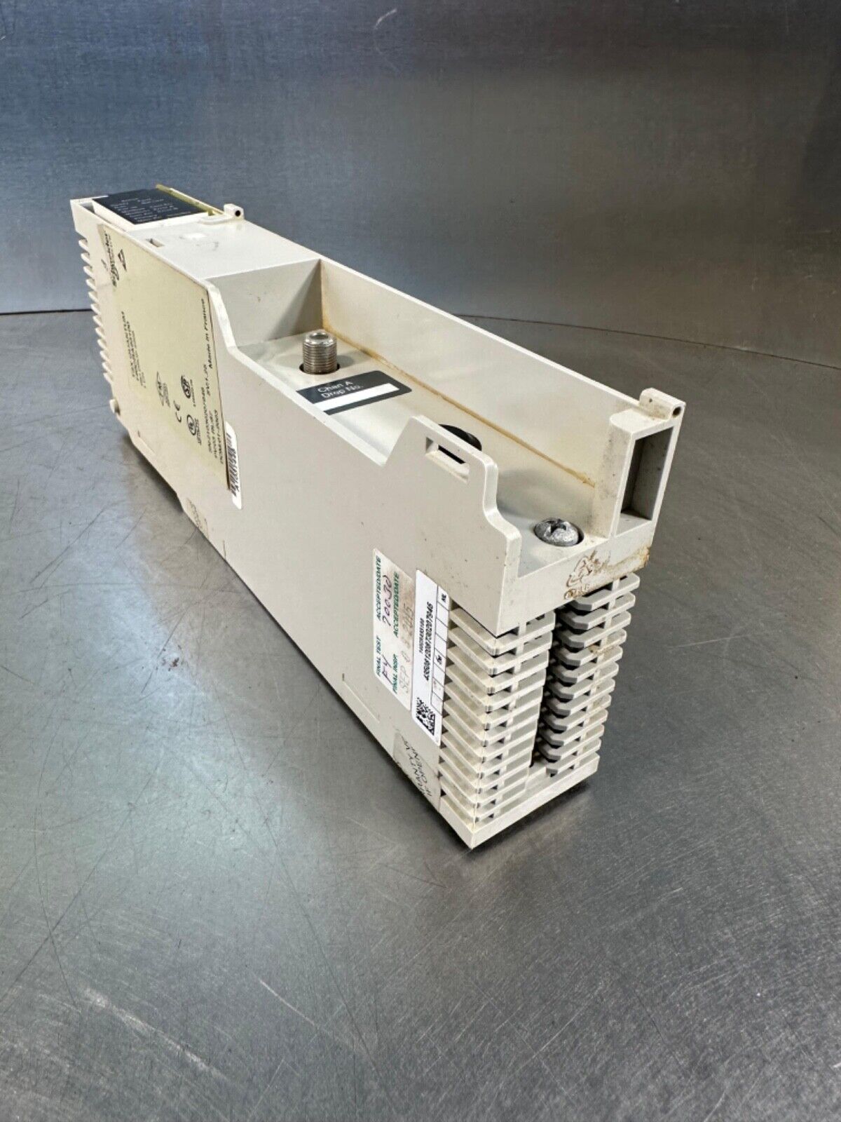 Schneider  Electric Tsx Quantum 140CRA93100 1Ch. / 140CRA93100 (3D-38)