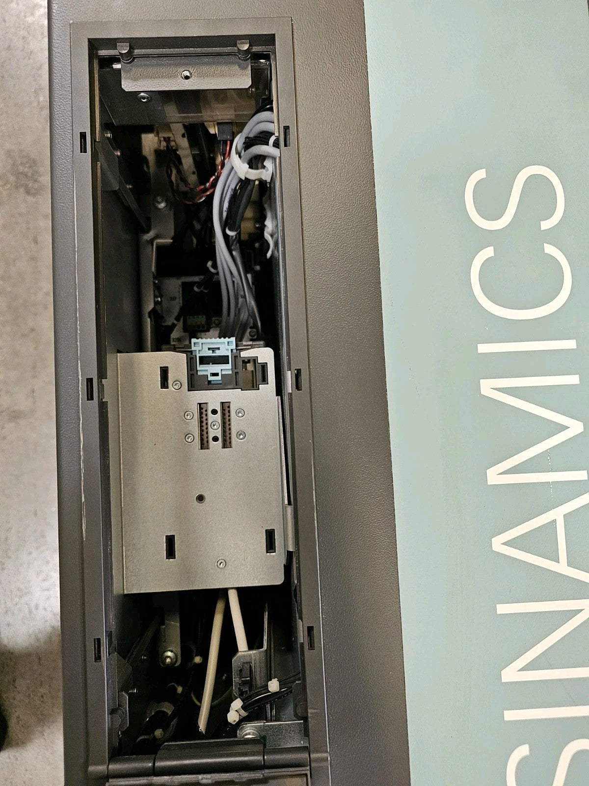 47270536