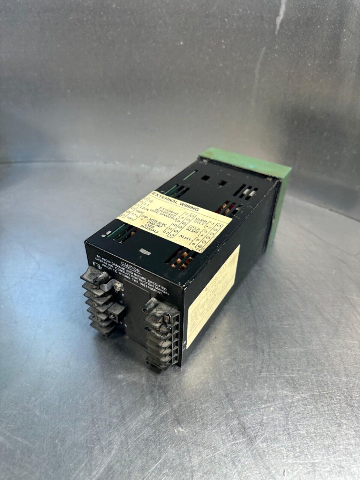 HONEYWELL DC 3001-0-00A-1-00-0111  (2E-1)