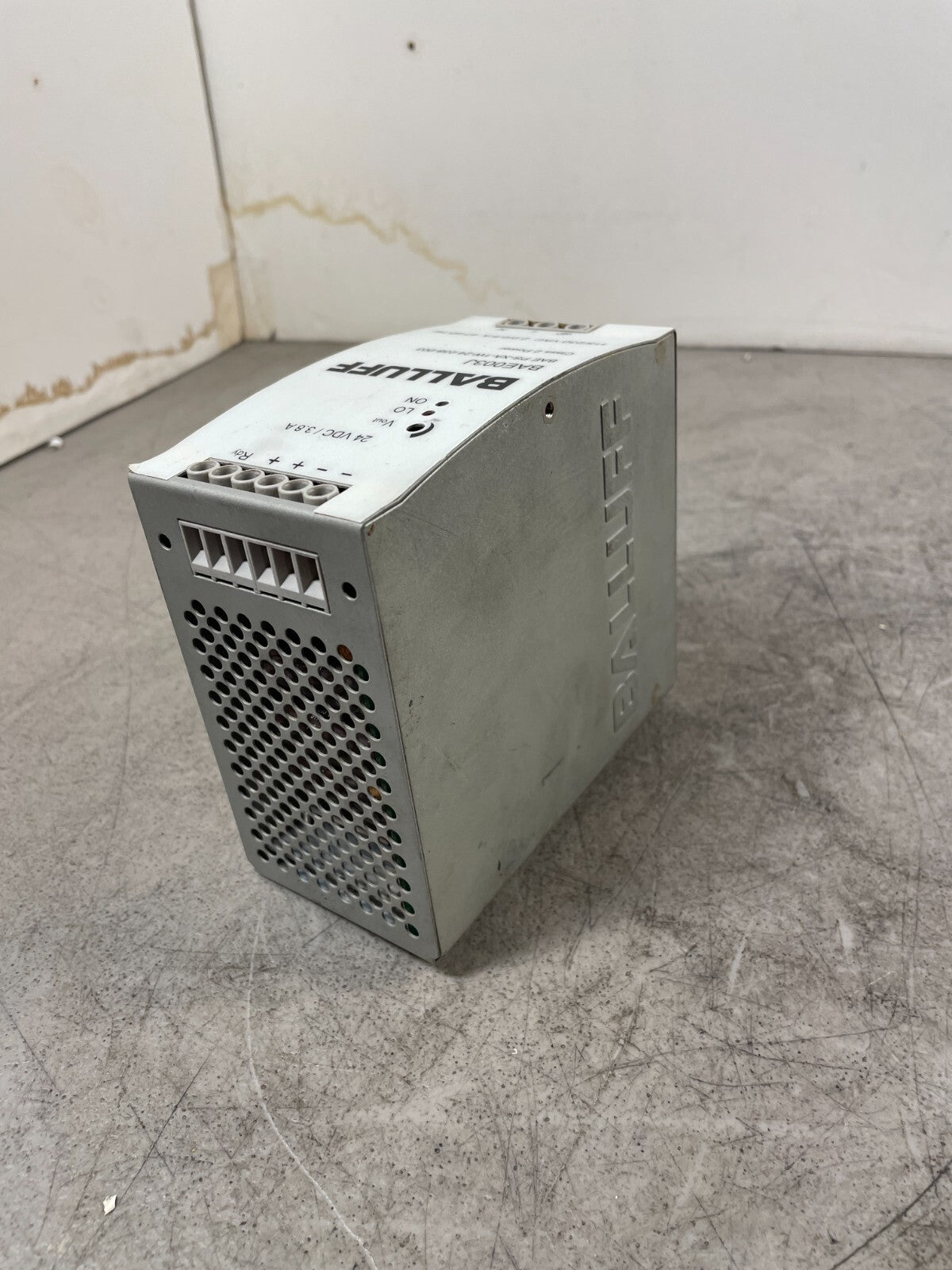 Balluff BAE003J BAE PS-XA-1W-24-038-003 DIN Rail Mount 24 VDC 3.8A Power Supply 