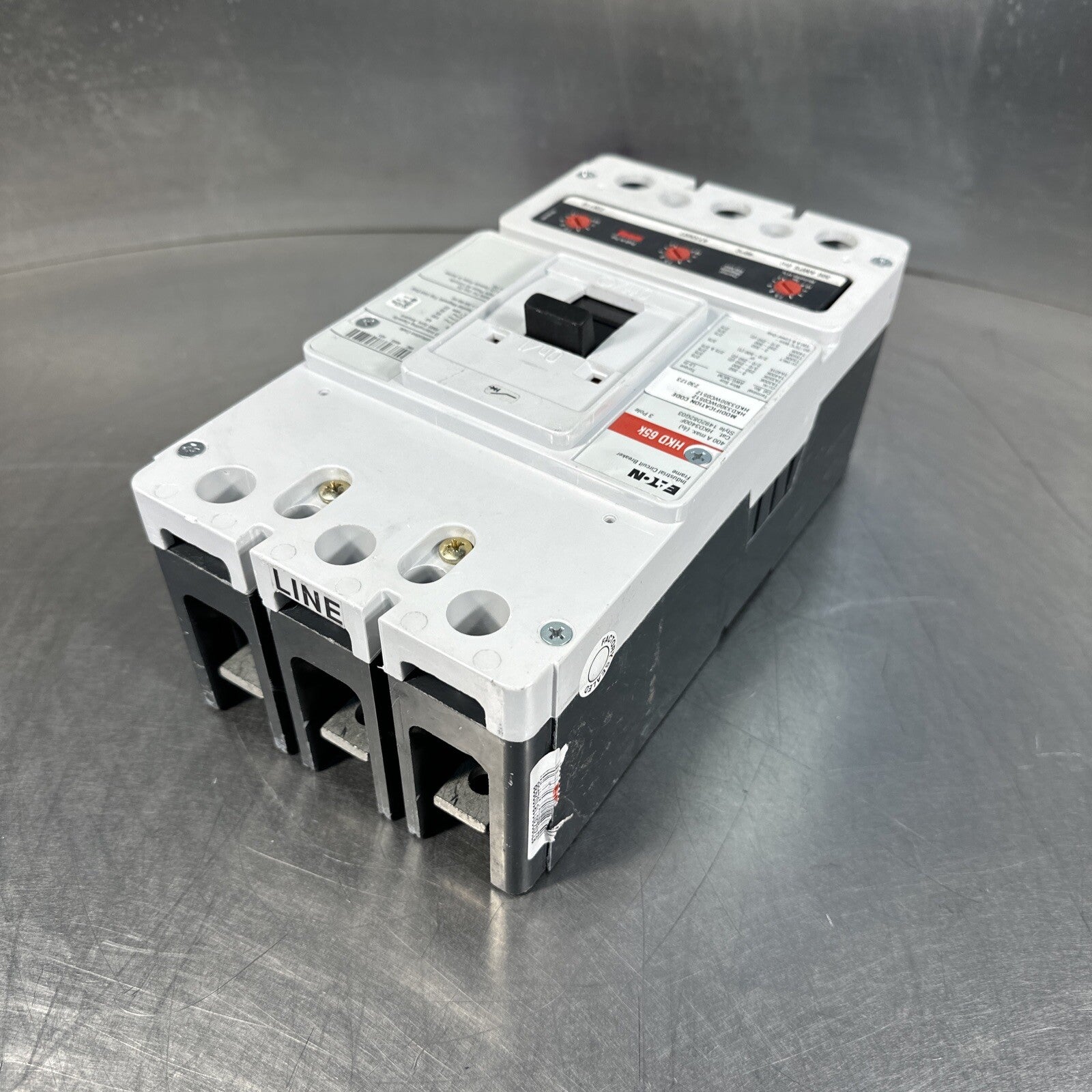 Eaton USD HKD330WC0512 Molded HKD 3P 300A 600V 50/60Hz 3Ph (BIN-1.3.5)