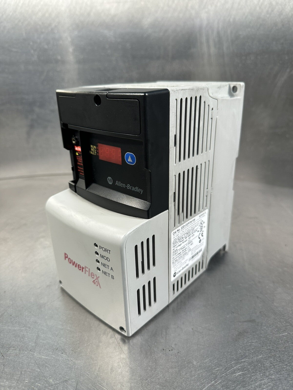 ALLEN BRADLEY 22D-D2P3N104 POWER FLEX 40P - 1HP + 22-COMM-E - EACH - (BIN-1.4.3)