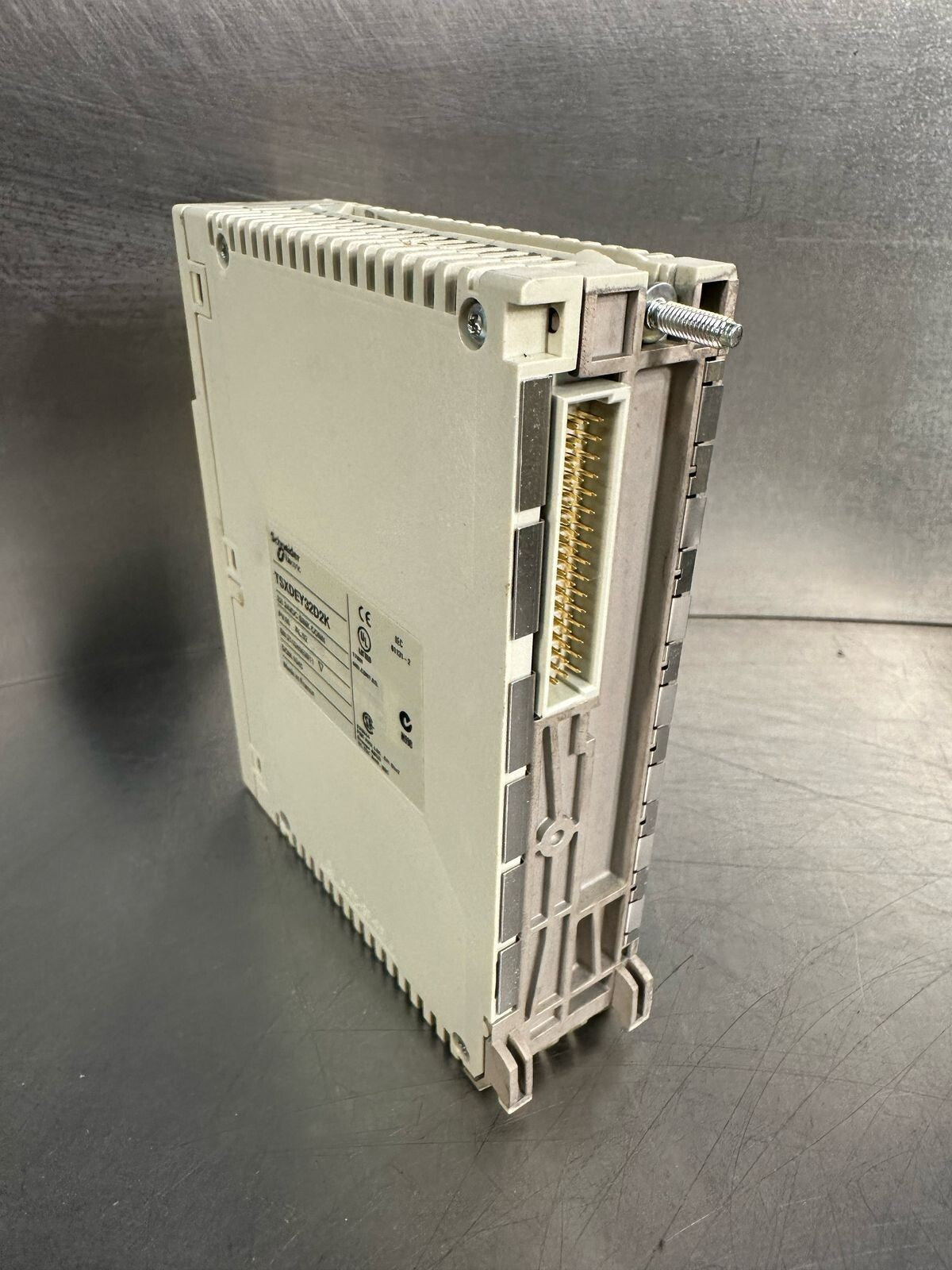 Schneider TSX Premium TSXDEY32D2K 321 24VDC SINK CONNECTOR         (6.4.2)