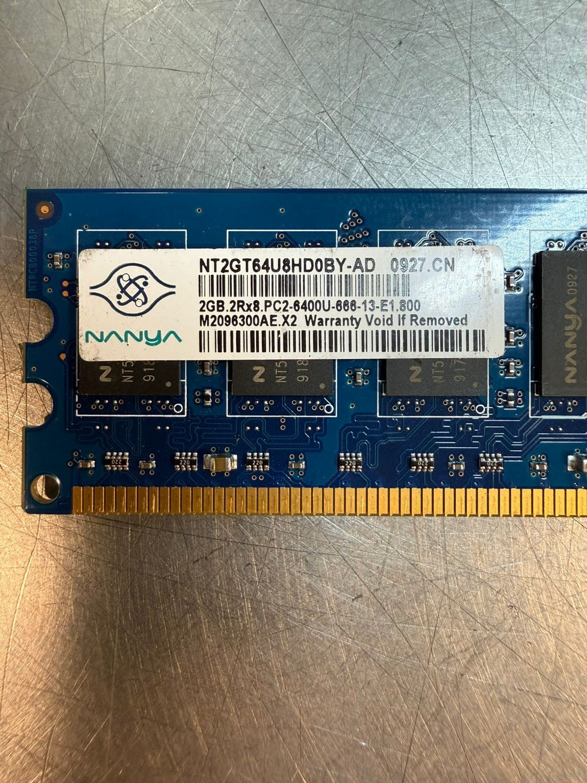 Nanya NT2GT64U8HD0BY-AD 2 GB 2Rx8 PC2-6400U-666-13-E1.800          (5.3.5)