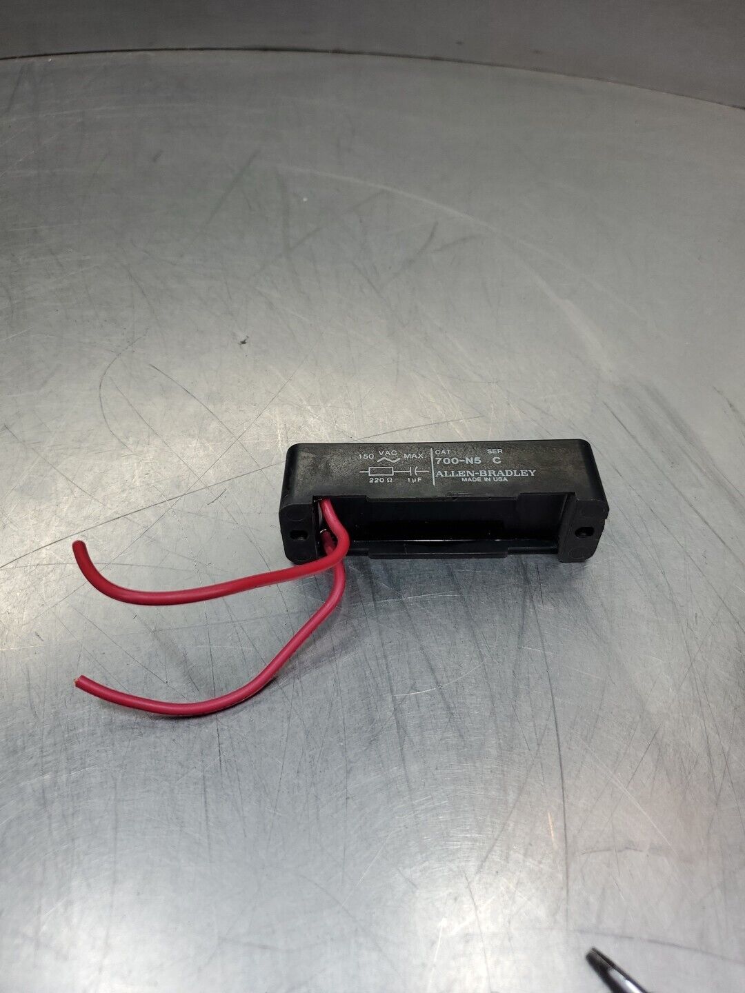 Allen Bradley 700-N5 150VAC Surge Suppressor.                              4D-29