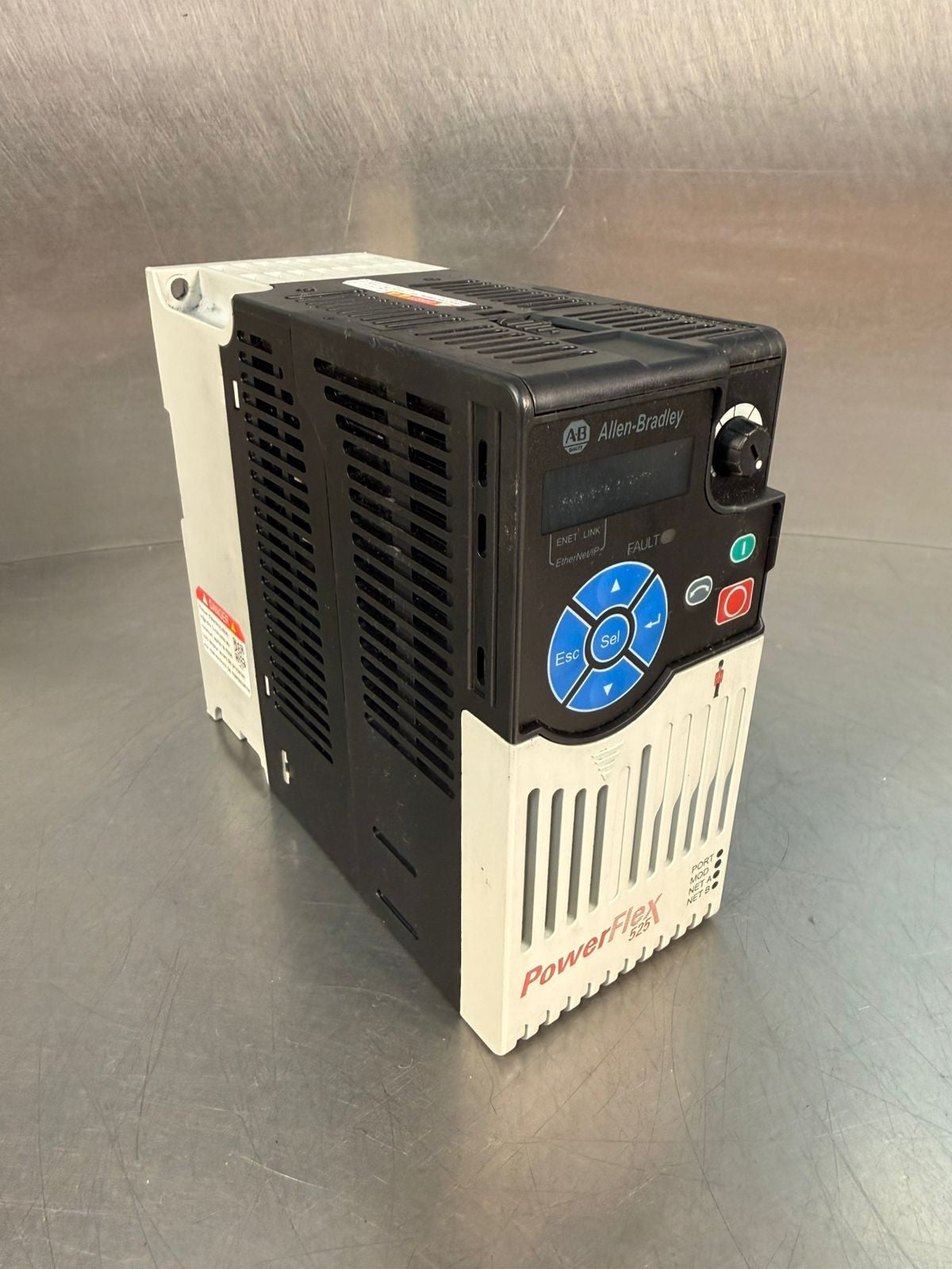 Allen-Bradley 25B-D6P0N104 /A FW 7.001 PowerFlex 525 2.2KW 3HP     (9.3.5)