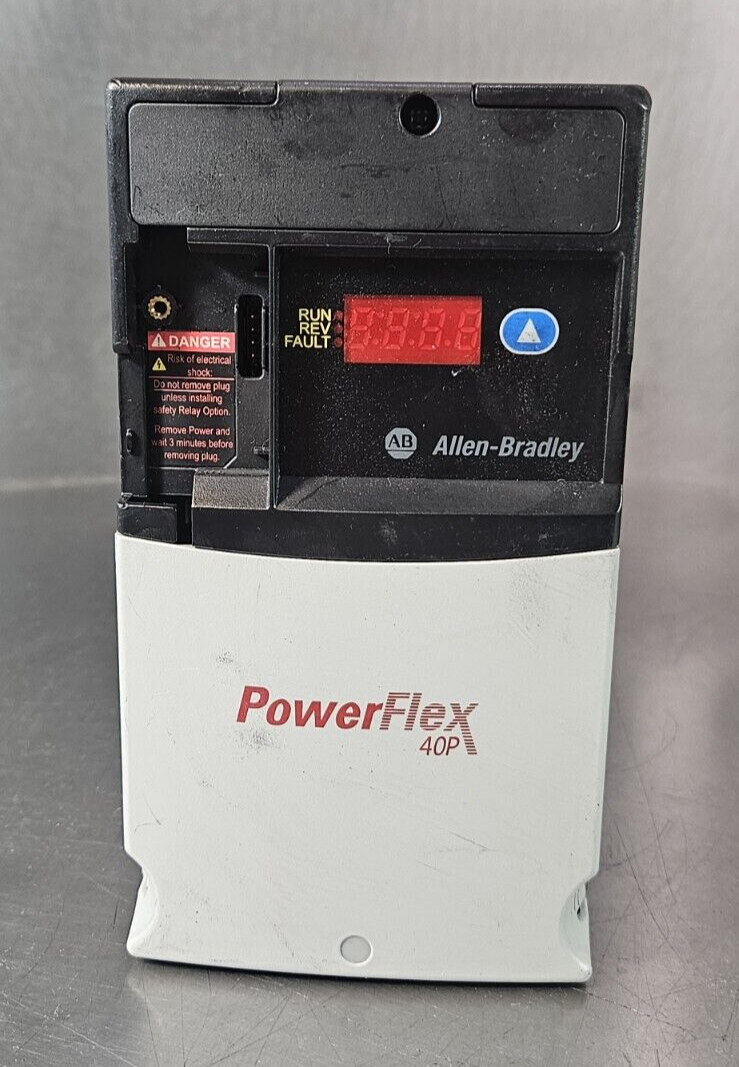 Allen Bradley 22D-D4P0N104 PowerFlex 40P 1.5KW 2HP AC Drive             (BIN743)