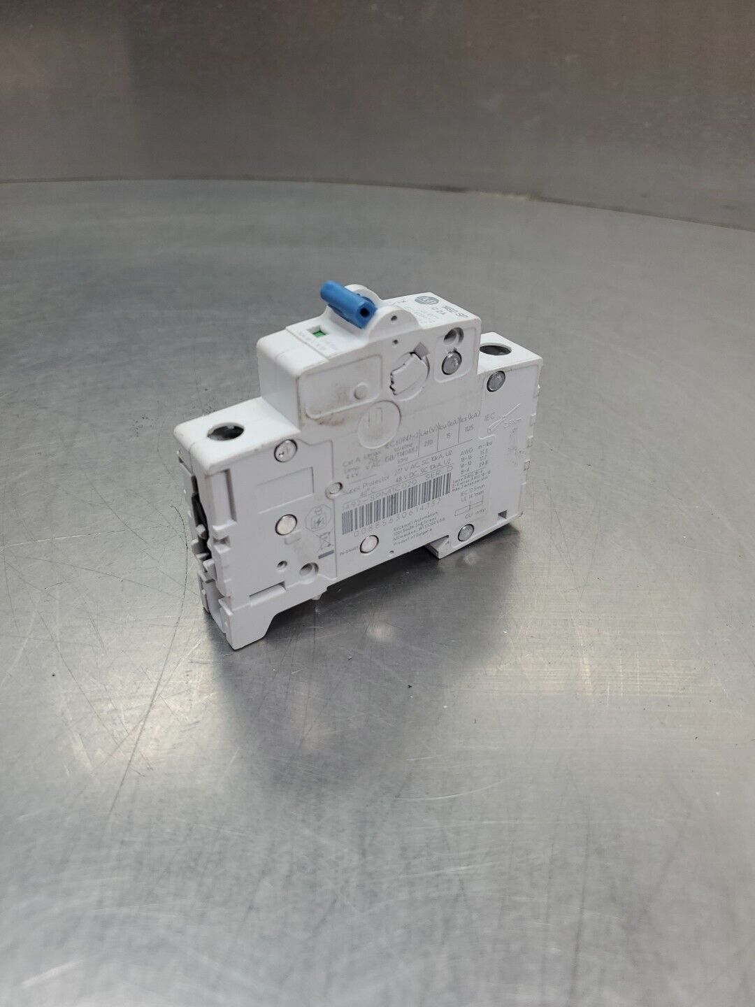 Allen-Bradley 1492-SPM1C120 Ser D Circuit Breaker, 2A.                     4C-13