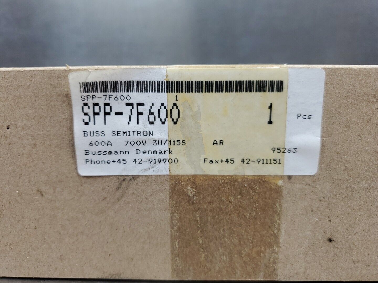 Bussman SPP-7F600 Semitron Fuse, 600A 700V.                                4D-39