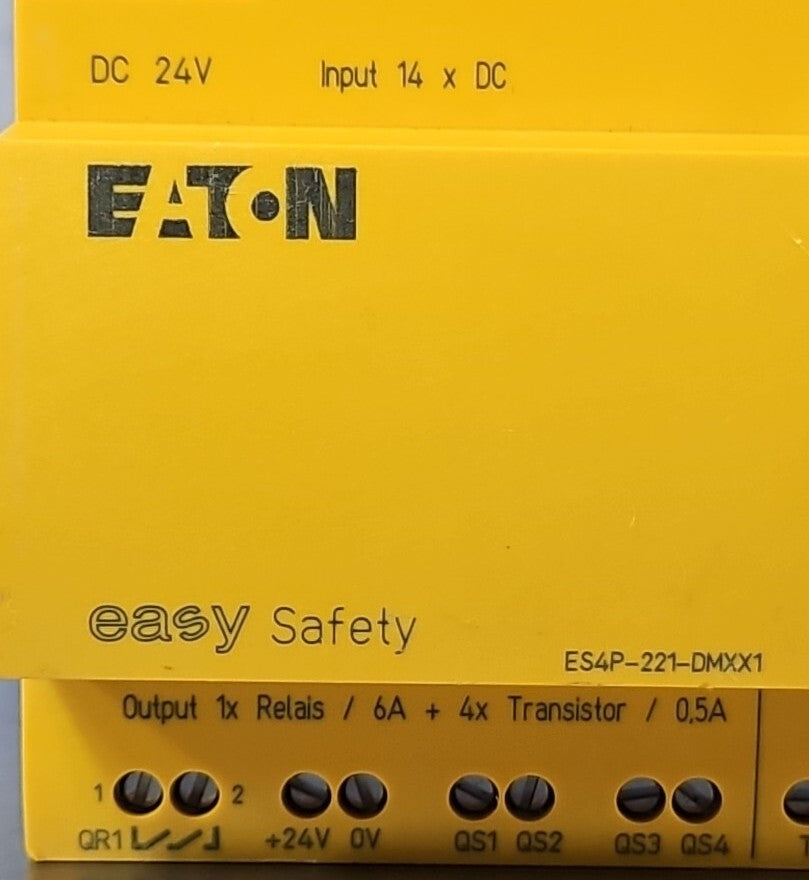Eaton ES4P-221-DMXX1 easy safety control relay DC 24V    (BIN3.4.5)