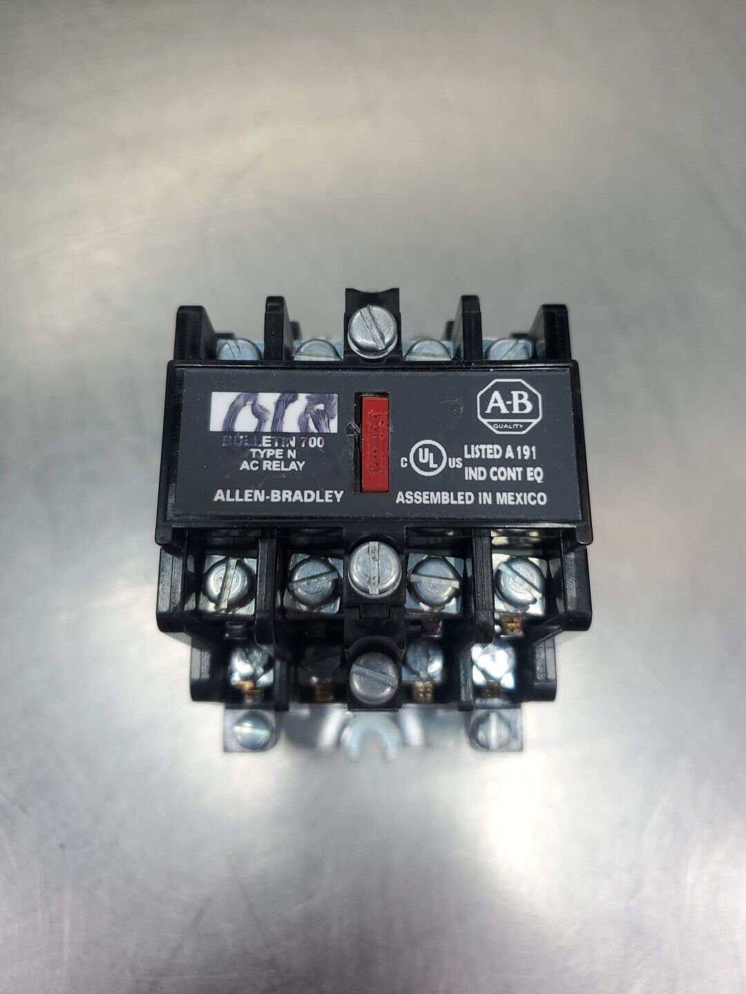 Allen-Bradley 700-N400A1 Ser C AC Control Relay.                           4C-13