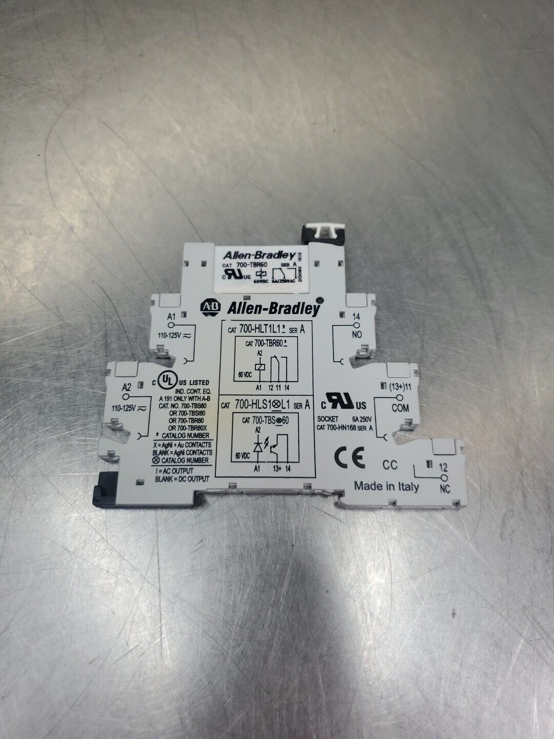 Allen-Bradley 700-HLT1L1/A Base w/700-TBR60 Relay *Slight Color Change*    4C-41