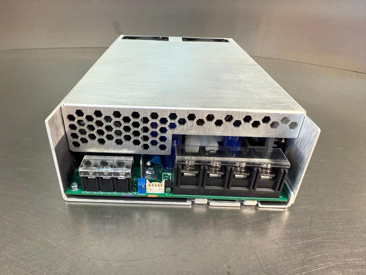 Xp Power SHP1000PS24 PSU 100-240VAC 50/60Hz 13A OUTPUT 24V 42A (11.4.5)