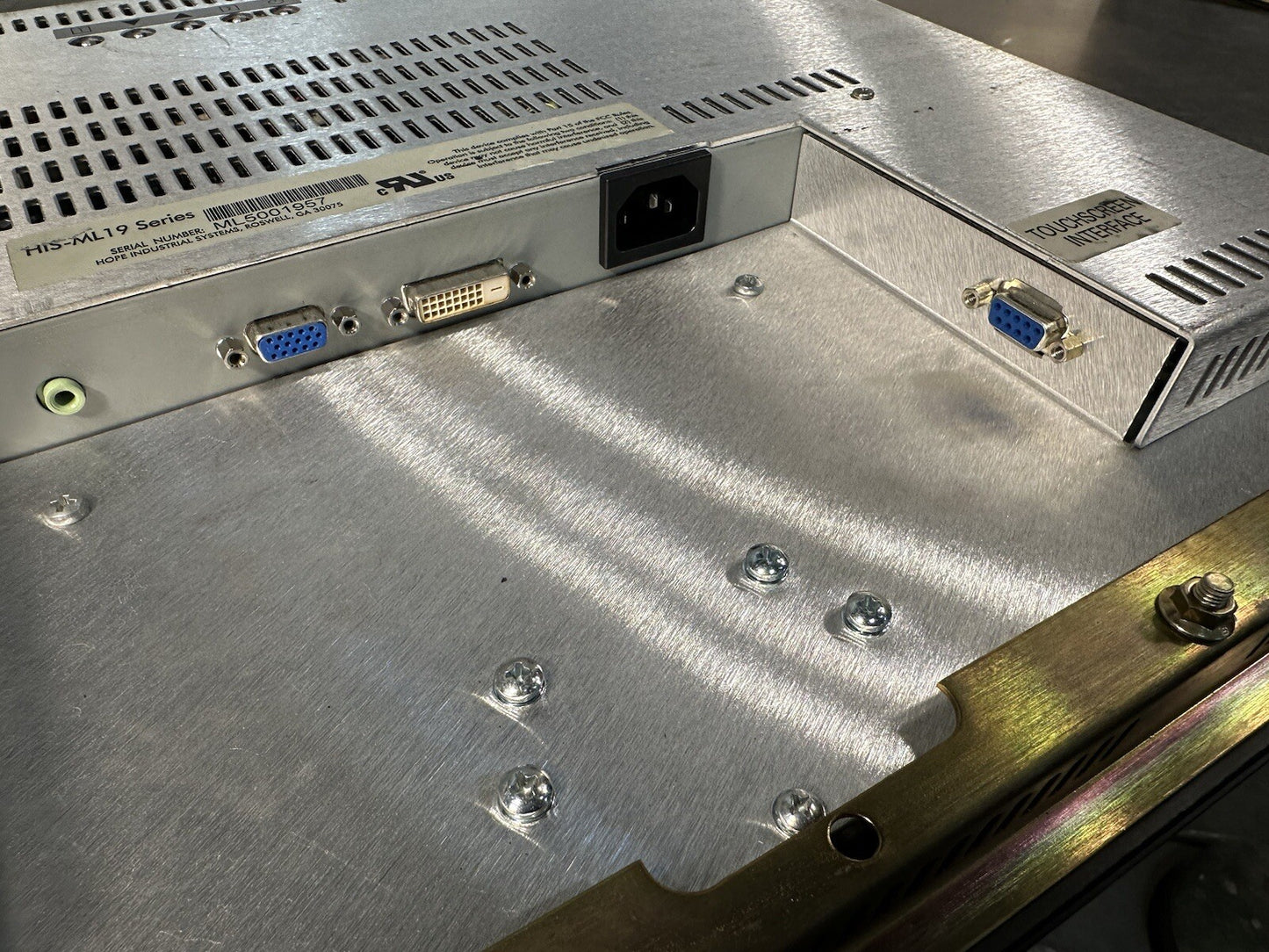 Hope Industrial Systems HIS-ML19 ML5001957 19" Touchscreen  (BIN-2.3.2)