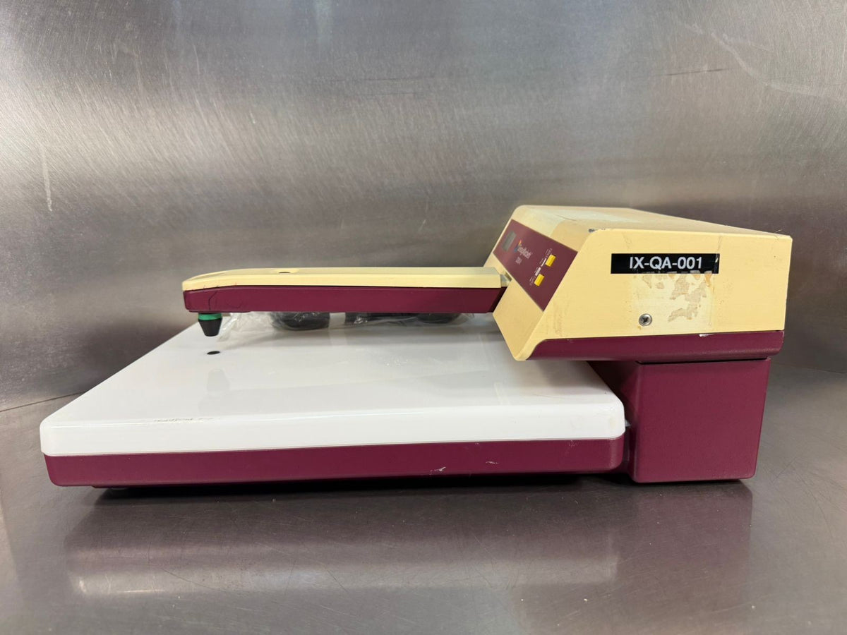 Gretag D200 II, Boxed 3246 / 36.51.03 117V 50/60Hz 55Va Ch-8105   (12.4.8)