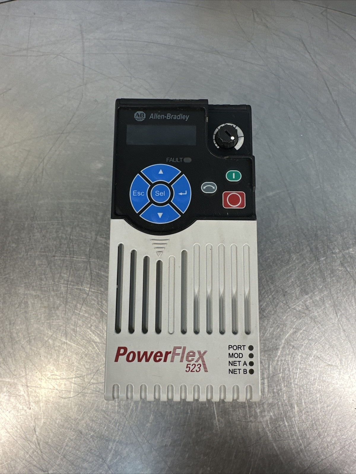 AB PowerFlex 523 1.5kW 2Hp AC Drive US 25A-D4P0N104 (BIN-1.4.4)