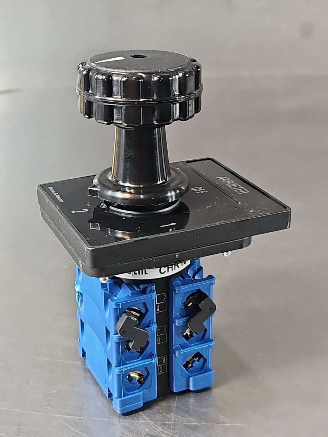 Kraus & Naimer CHR10 Ammeter Switch                                     (BIN411)
