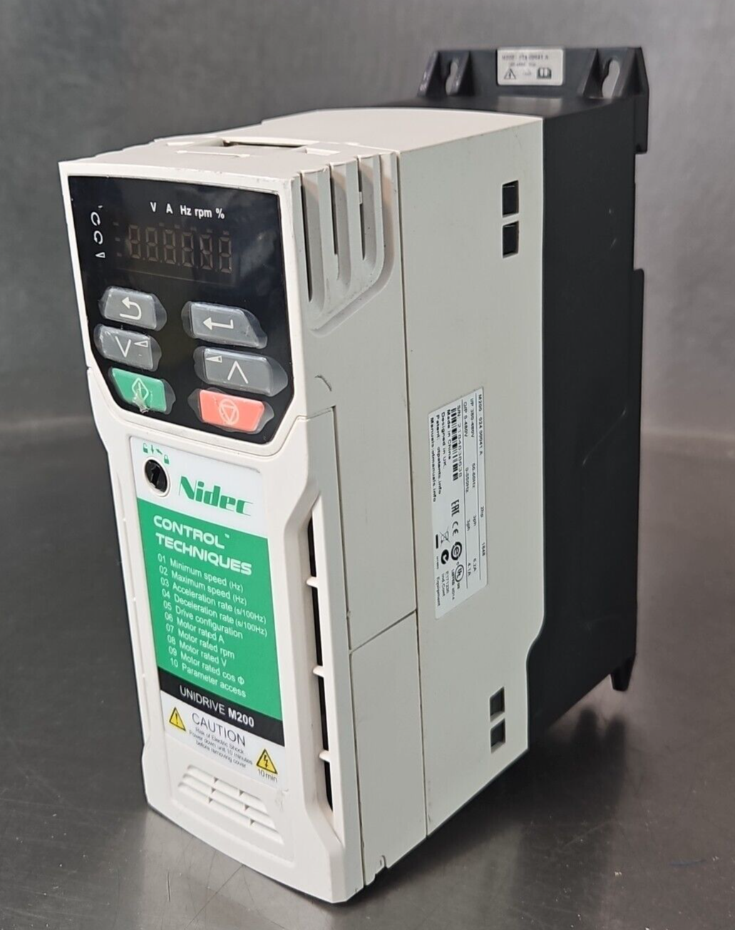 Emerson Control Tecniques M200-02400041A 2hp Unidrive M200              (BIN631)