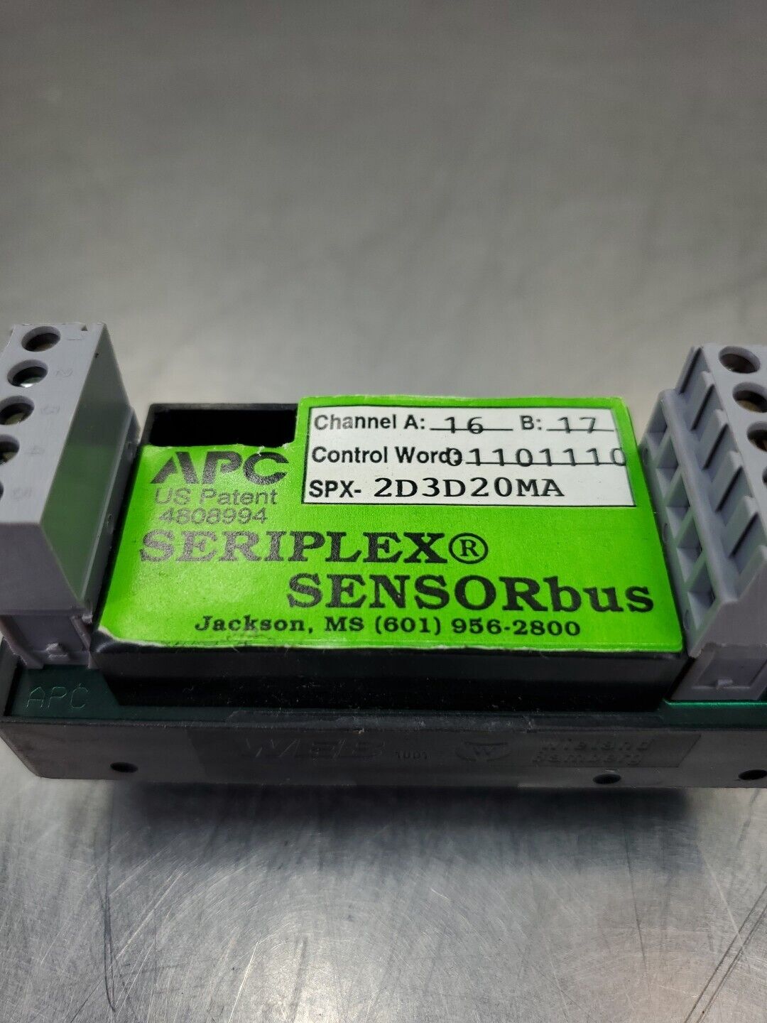 APC SPX-2D3D20MA SERIPLEX SENSORbus I/O Module Control Bus.          4E-35