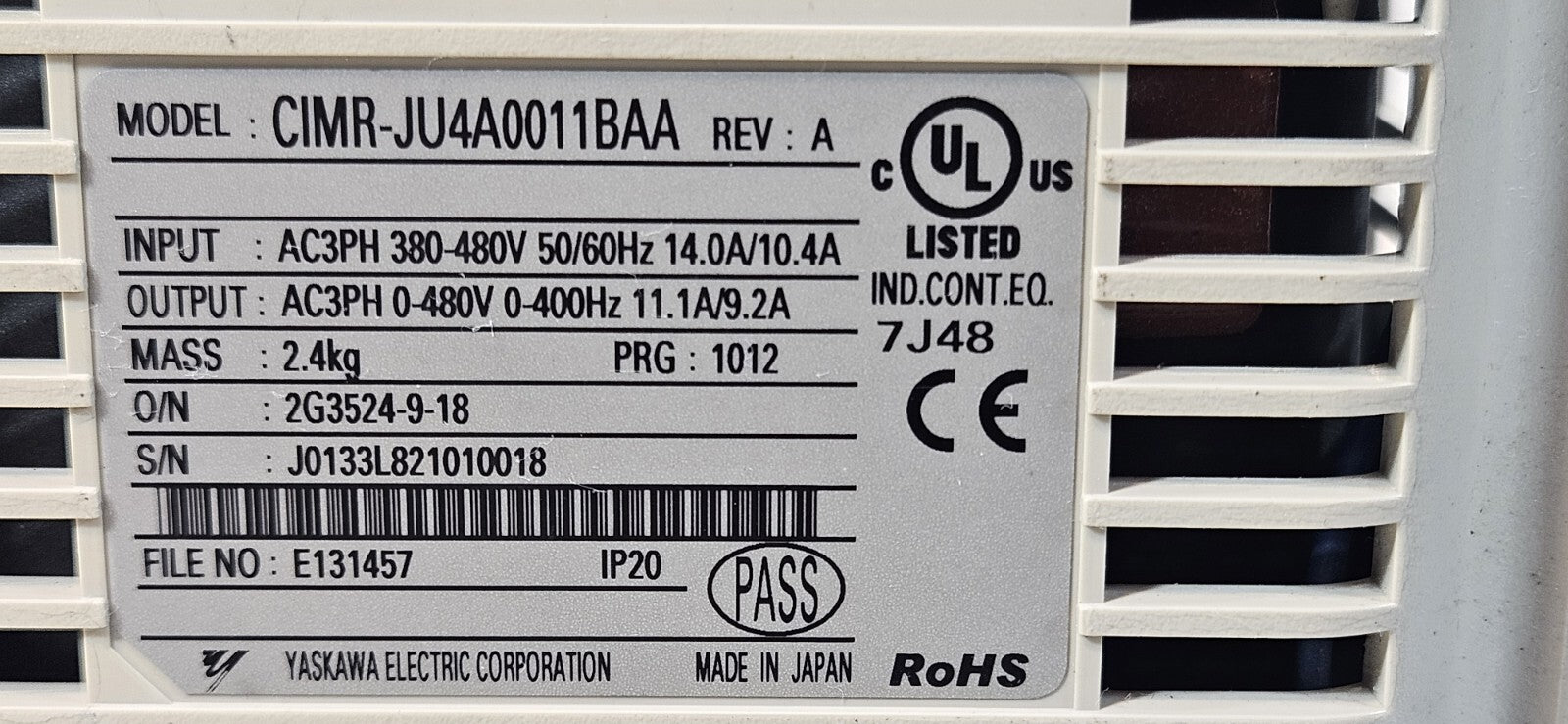 YASKAWA Electric CIMR-JU4A0011BAA PGR:1012 Input 380-480V    (BIN553)