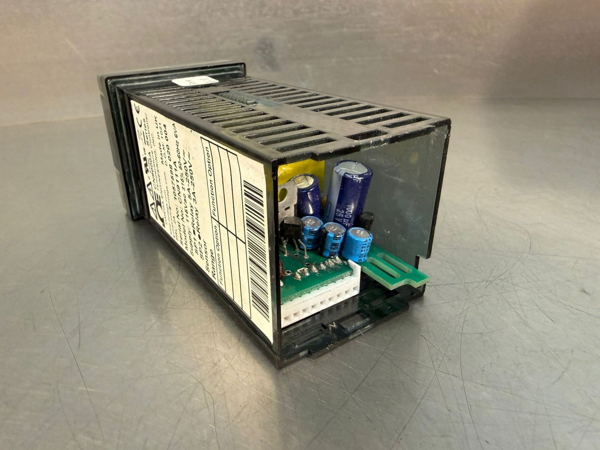 Omega Engineering CN9111A Temp. Cntrl  CN9000A 115v 50/60hz 6VA    (3.1.2)