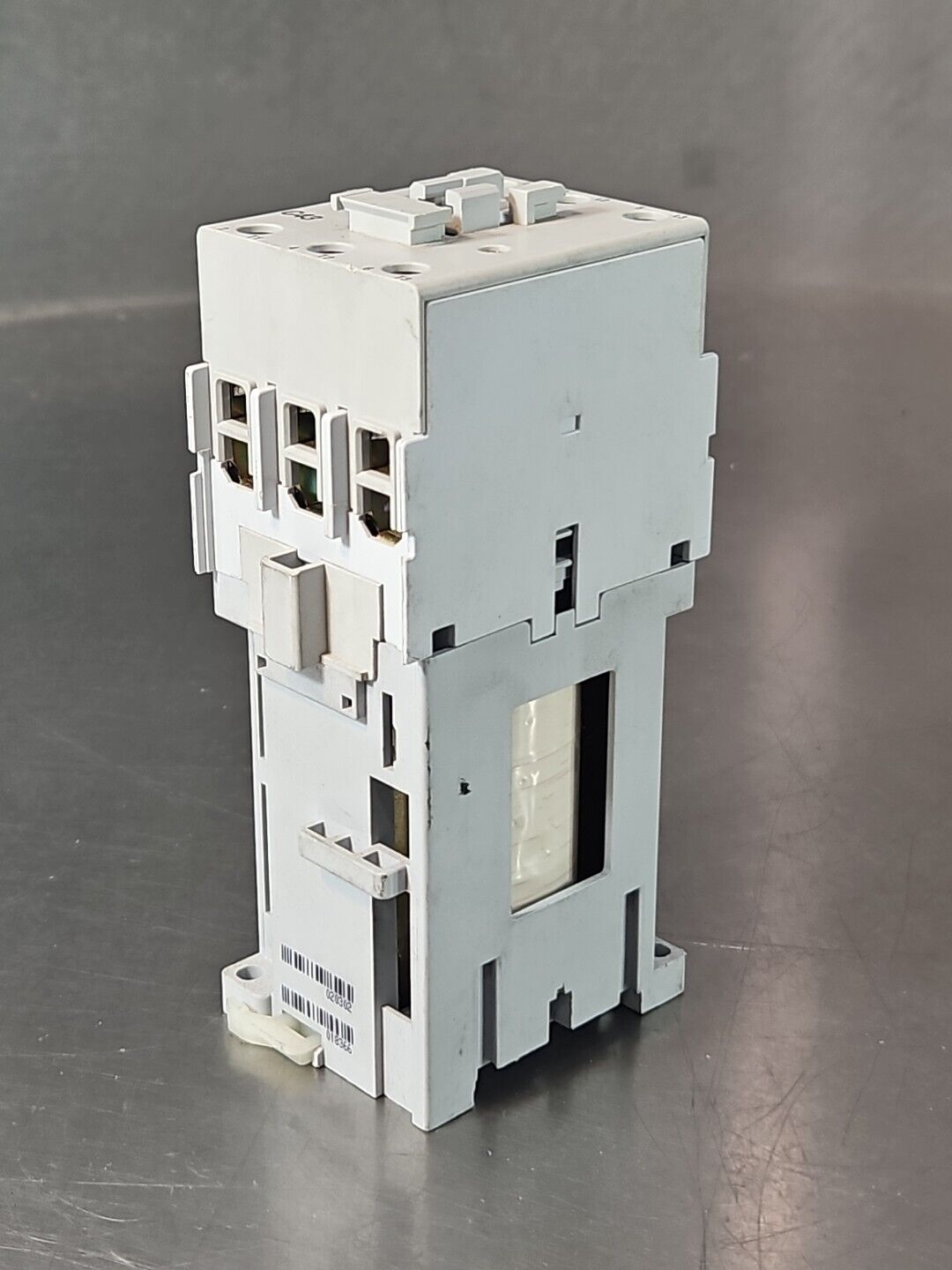 Allen Bradley 100-C43DJ10 Ser A  Contactor                               loc4D14