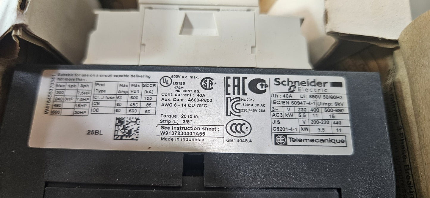 Schneider Electric LC1D25 / LAD4TBDL  Contactor                         (BIN731)