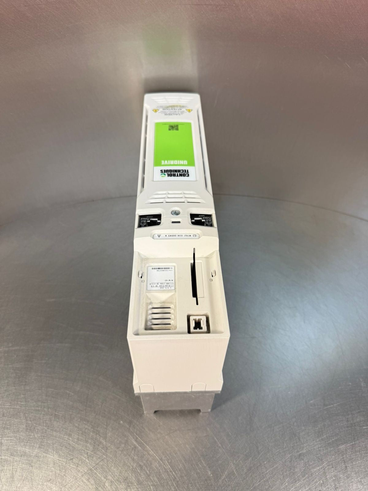 Control Techniques Unidrive M702-034-00045A 1.5 /2.2Kw 480V 3Ph  (8.4.6))