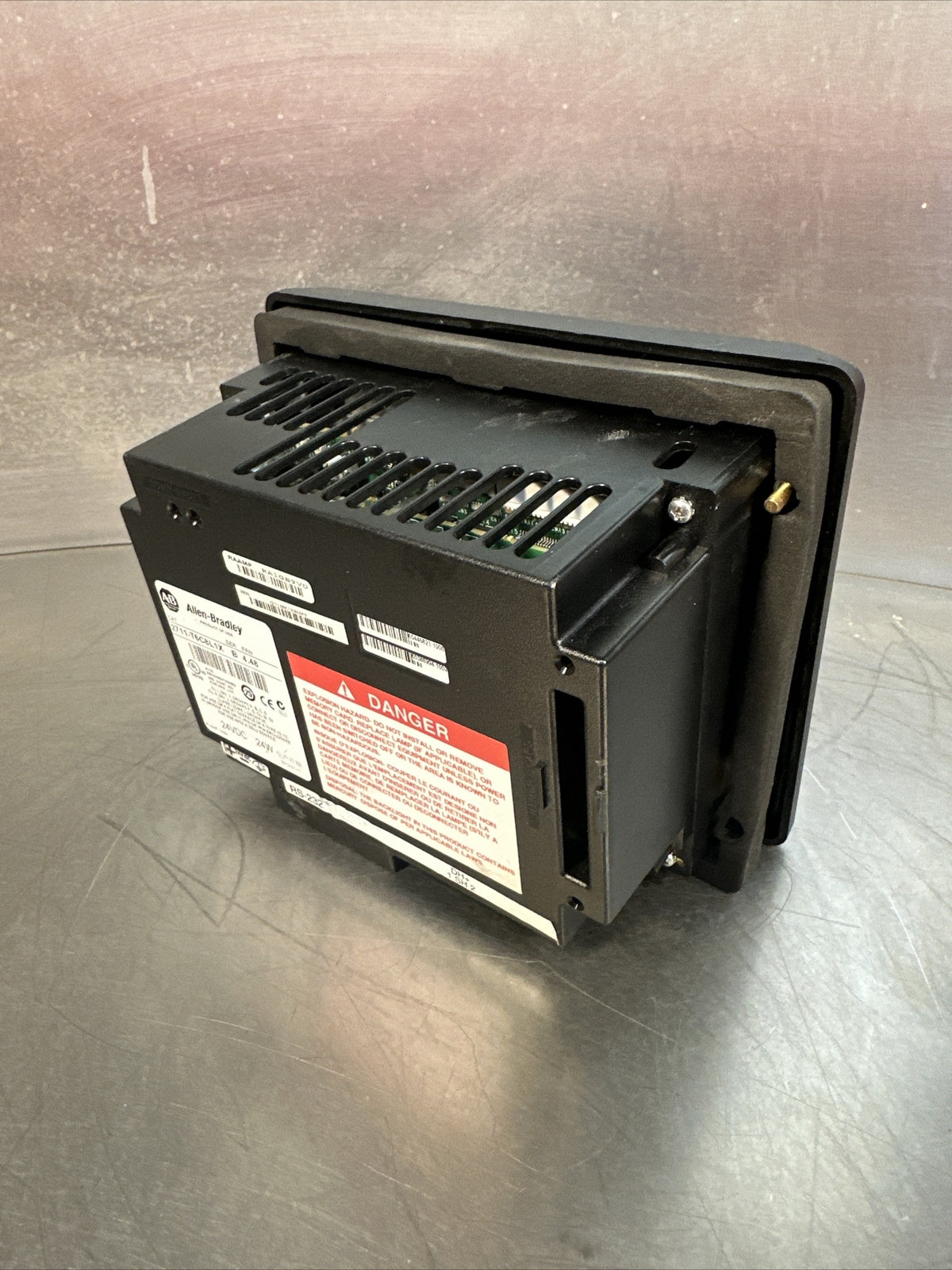 Allen-Bradley Painelview 600 2711-T6C8L1X /B FW 4.48 (BIN-1.4.2)