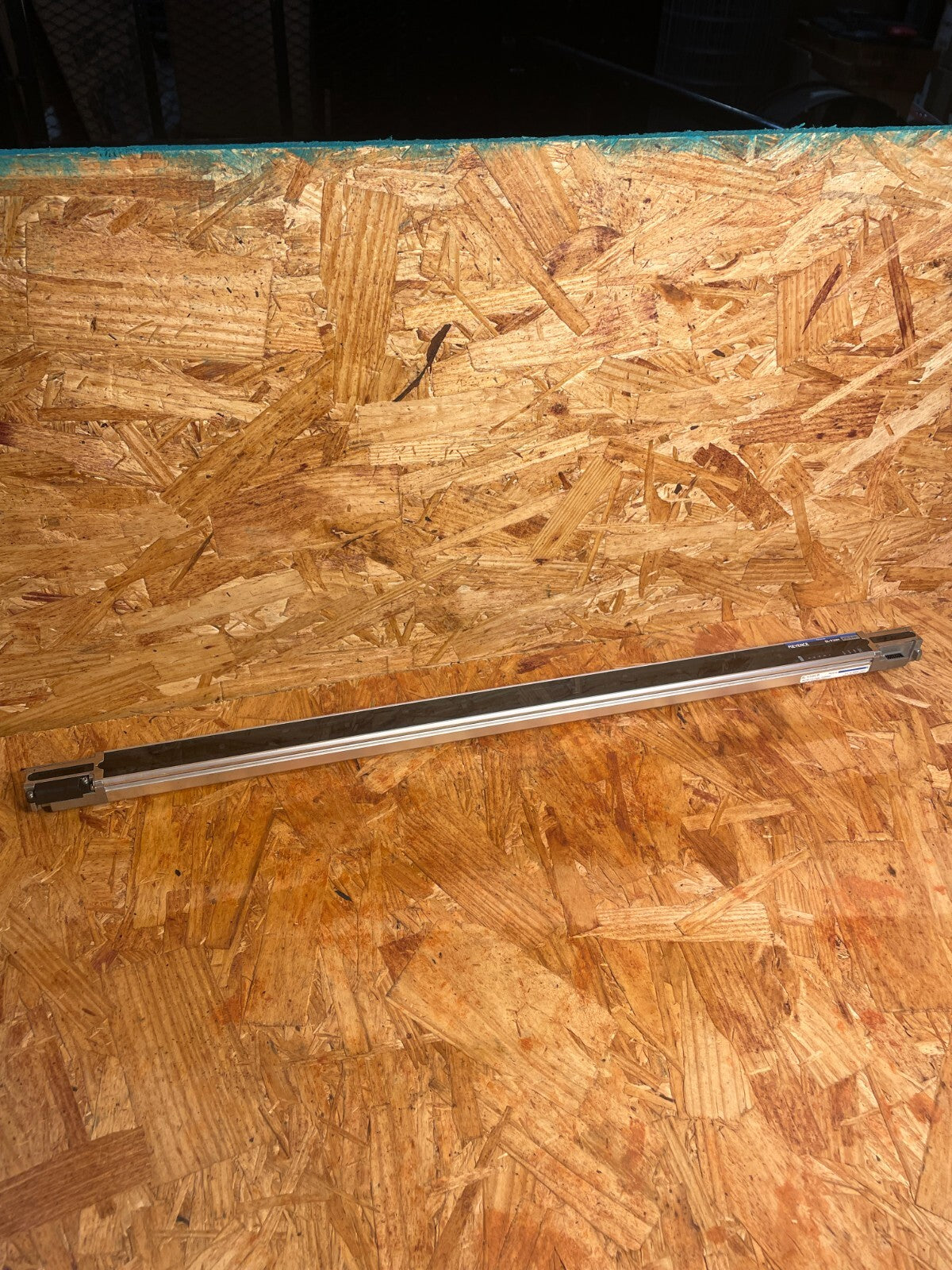 Keyence SL-V32H-R 24 VDC 80mA 0.98-In Infrared LED Safety Light Curtain Receiver