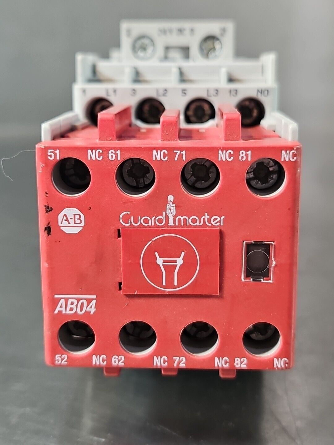 #edu Allen Bradley 100S-C09DJ14BC SerA Safety Contactor                  loc4C16