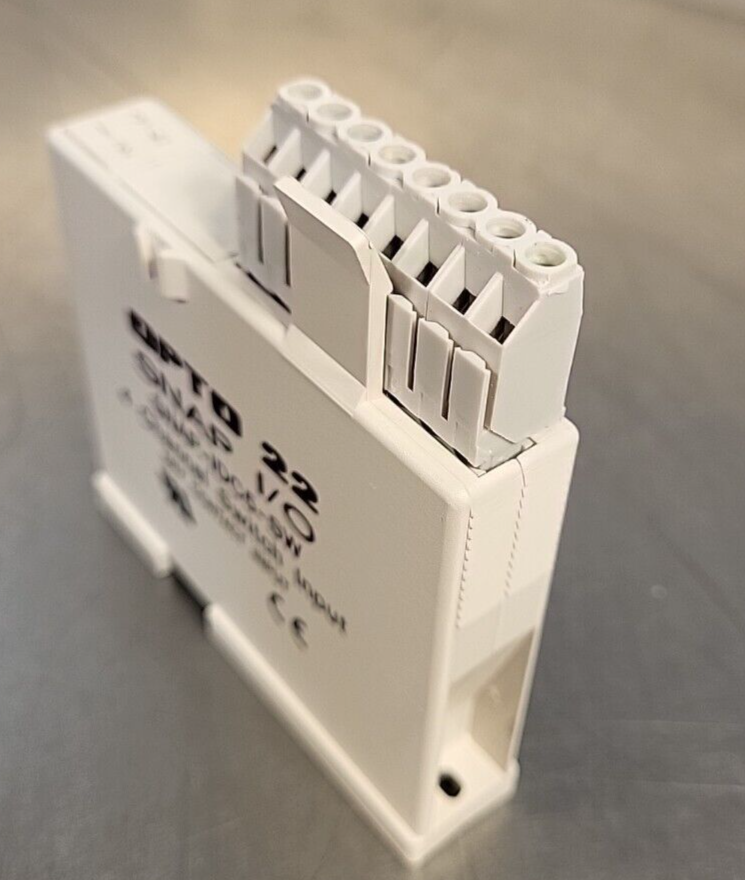 Opto 22 SNAP  I/0 IDC5-SW  4 channel Switch       (BIN 4.4.3)