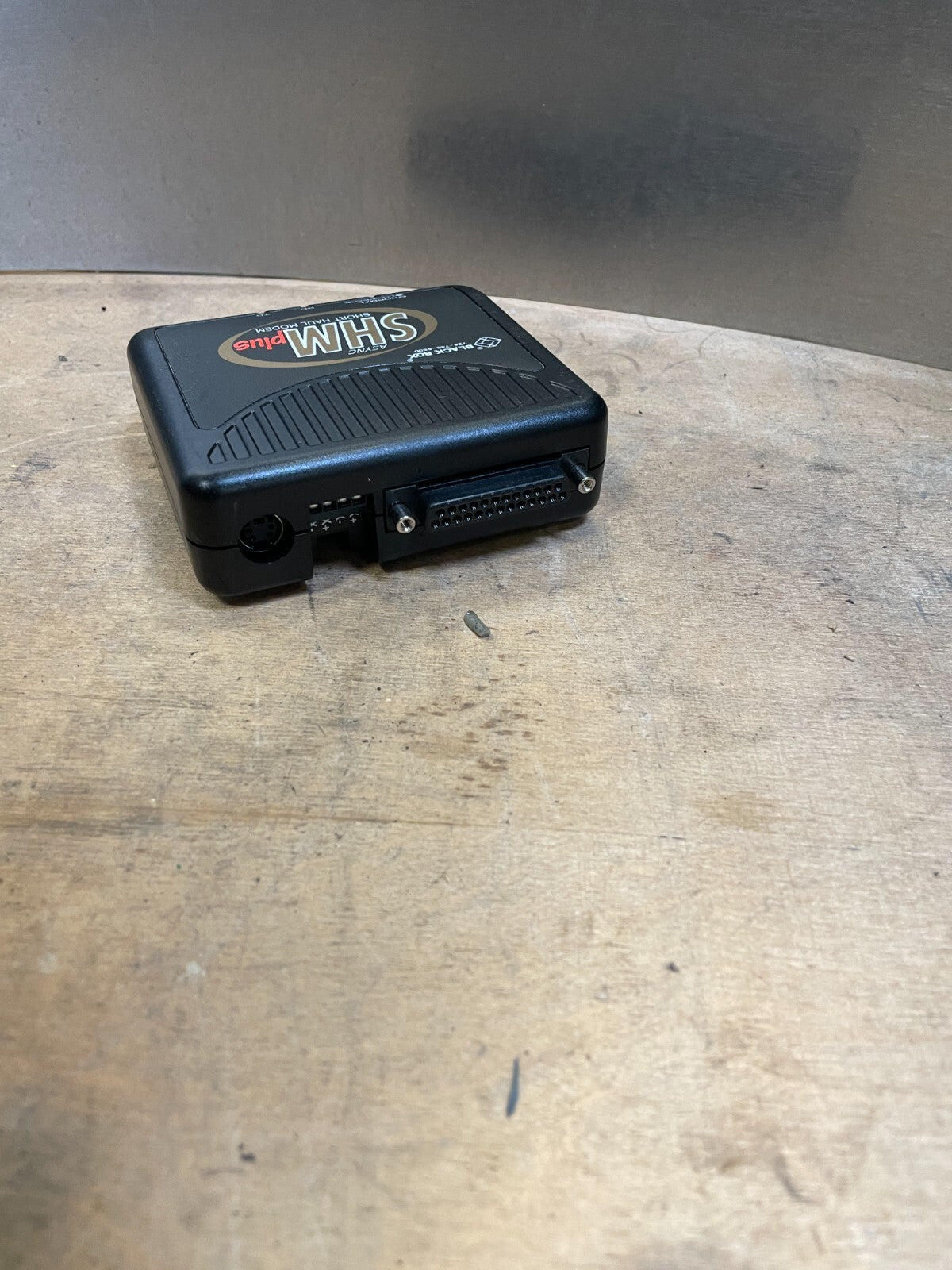 Black Box ME800A-Plus Black 120V 20W Loopback Async Short Haul Modem (bin1.1.1)