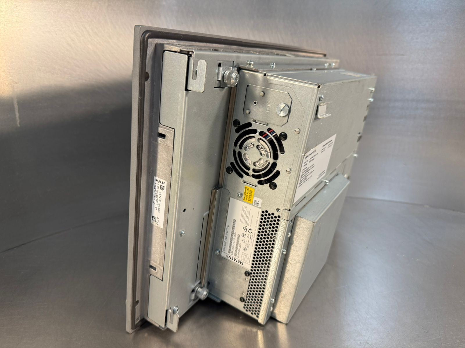 Siemens 6AV7892-0AH10-1AB1 Simatic HMI IPC677C 2 PCI Slot 250 Gb (12.4.4)