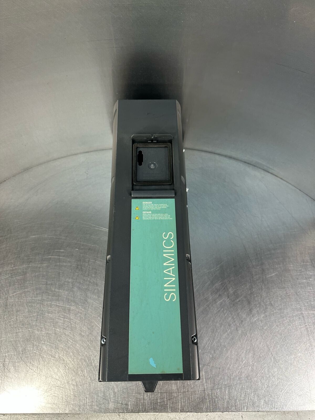Siemens 6SL3223-0DE25-5AG1 Sinamics PM230                 (5.2.1)
