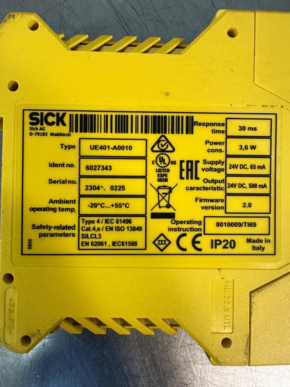 Sick AG D-79183 UE401-A0010   ID: 6027343                         (7.2.4)